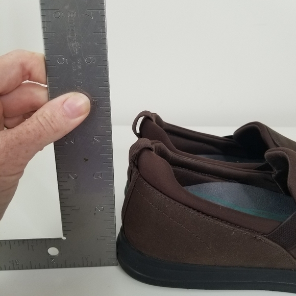 Clarks Breeze Bali Brown Slip On Loafers Size 7 Comfort - Picture 10 of 10